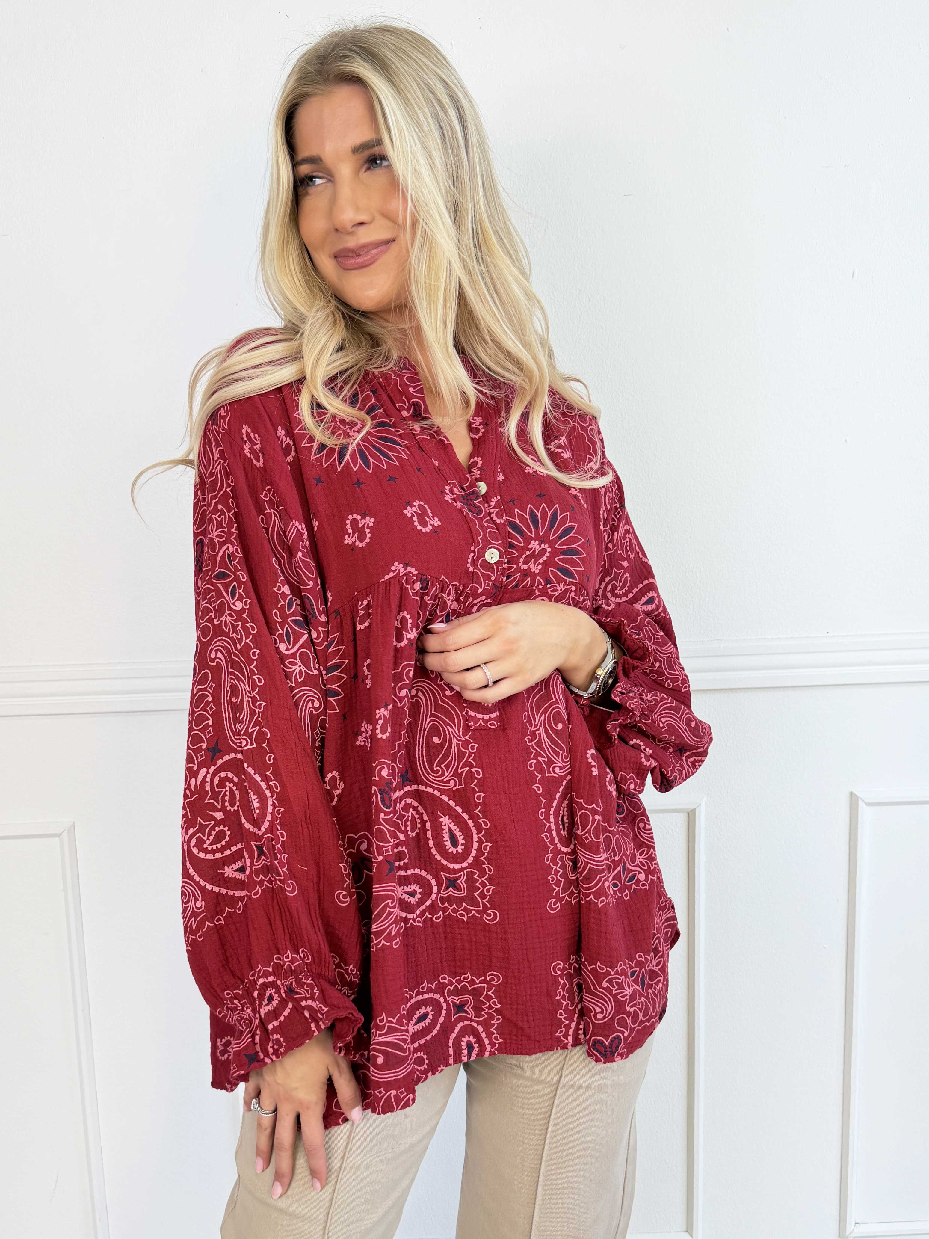 Diva Paisley – Plus size tunika i mjuk bomullsmuslin med paisleymönster